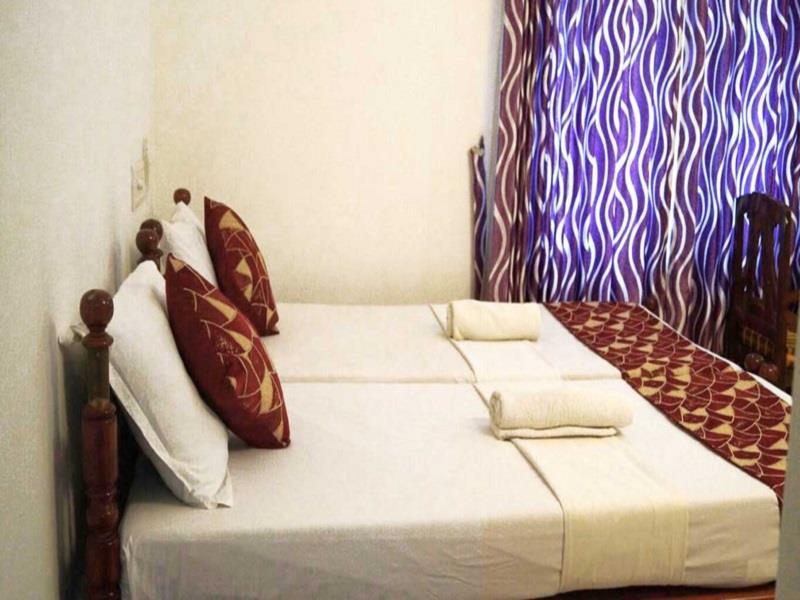 Hotel White Rose Kochi Bagian luar foto